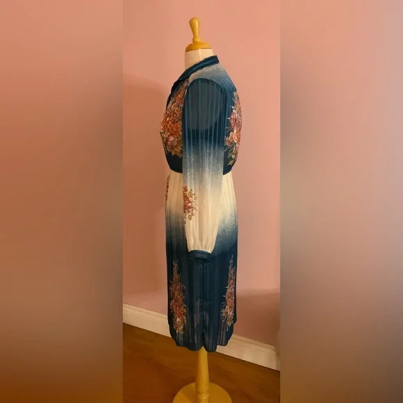 Stunning Floral Ombre Dress - Picture 4 of 12